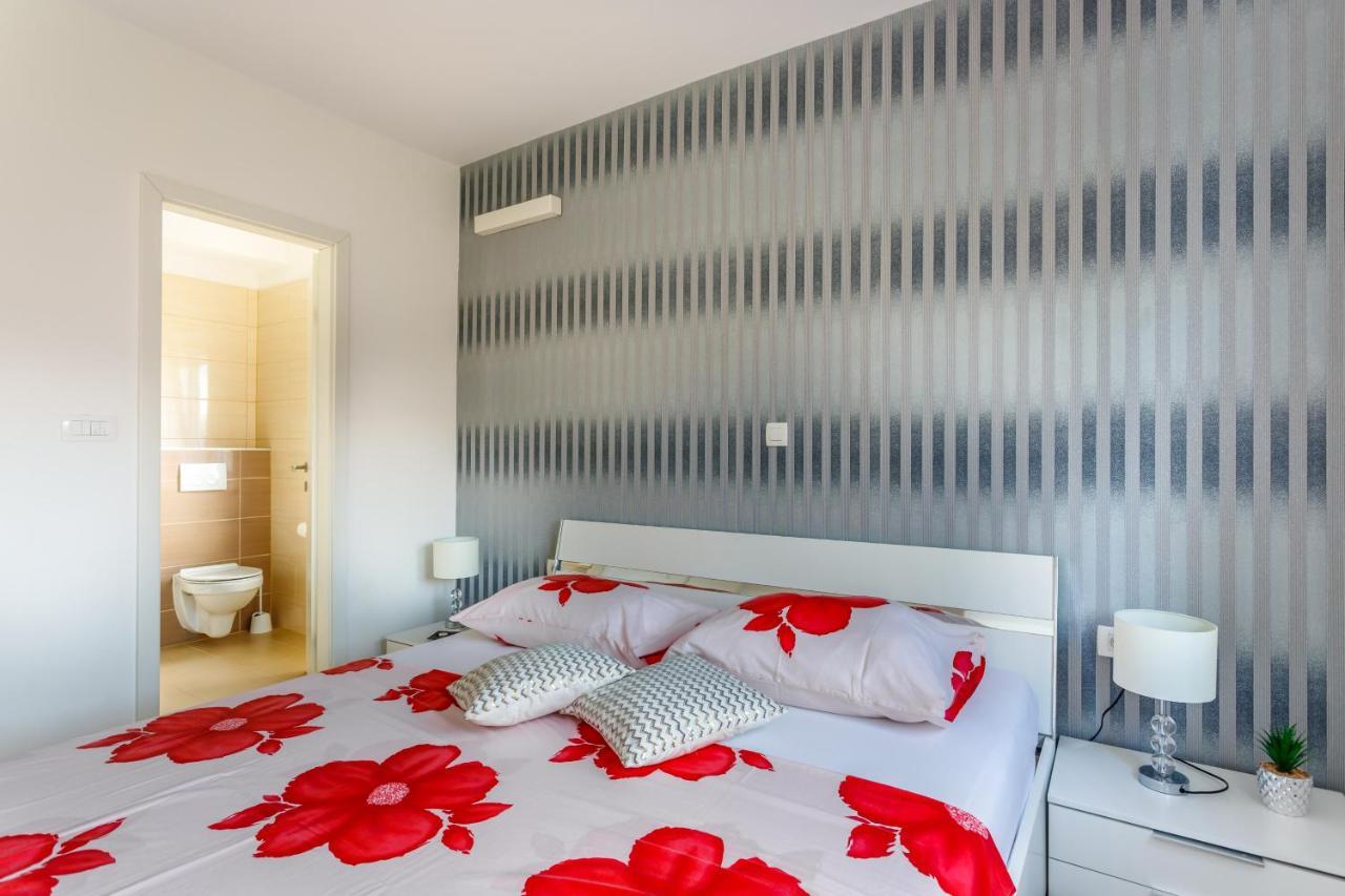Luxury Apartments Budimir Podstrana Zewnętrze zdjęcie