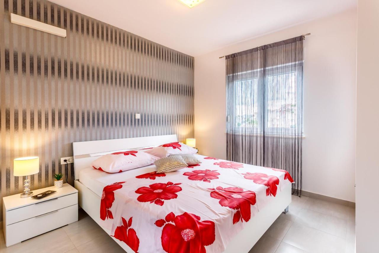 Luxury Apartments Budimir Podstrana Zewnętrze zdjęcie